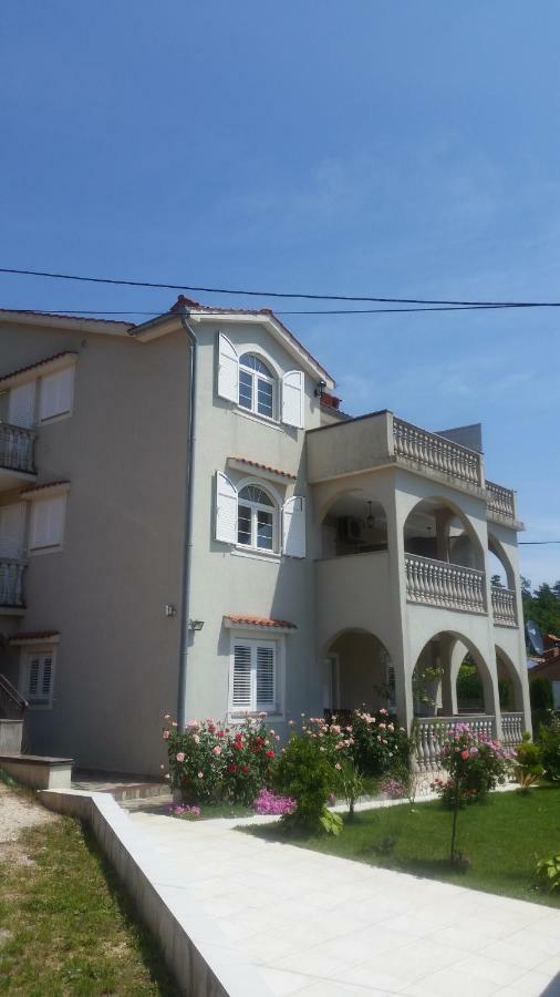 Apartments Ljubas Opatija Exterior photo